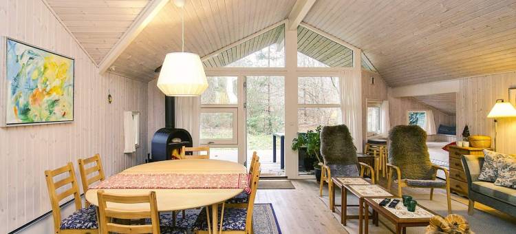罗维格的七人度假屋(7 Person Holiday Home in Rørvig)图片