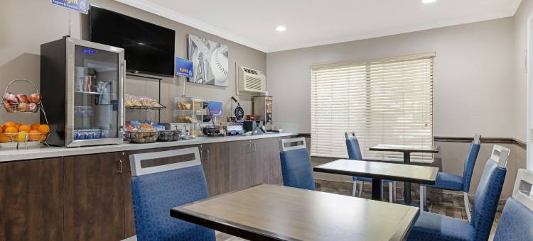 礼遇贝斯特韦斯特酒店(Best Western Courtesy Inn - Anaheim Park Hotel)图片