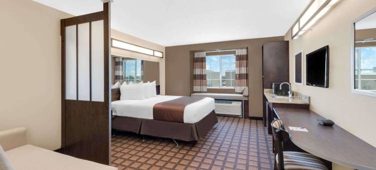 米德兰麦客达套房酒店(Microtel Inn & Suites by Wyndham Midland)图片