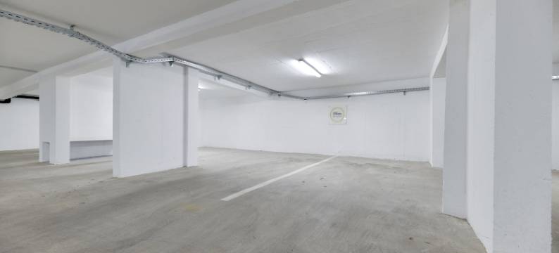 班林豪华顶层公寓带按摩浴缸(Luxury Penthouse Berin with Rooftop Terrace and Jacuzzi)图片