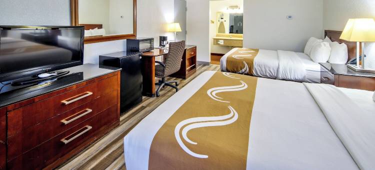 哈瓦苏湖城凯艺套房酒店(Quality Inn & Suites Lake Havasu City)图片