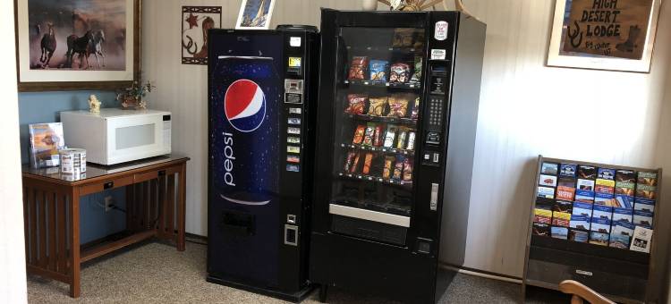 比格沃特羚羊峡谷罗德威套房酒店(Rodeway Inn & Suites Big Water - Antelope Canyon)图片