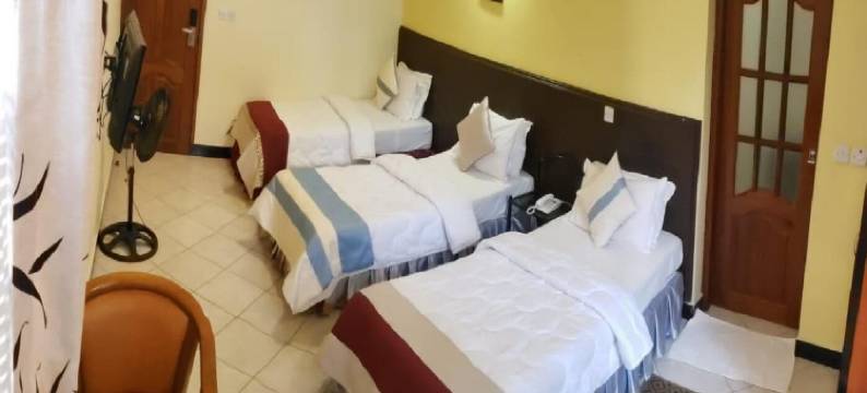 克雷斯特野生动物旅馆(Crest Safari Lodge)图片