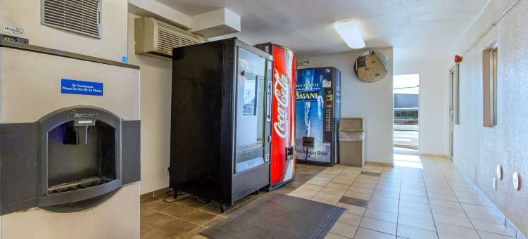凤凰城北贝尔路6号汽车旅馆(Motel 6 Phoenix, AZ - North Bell Road)图片