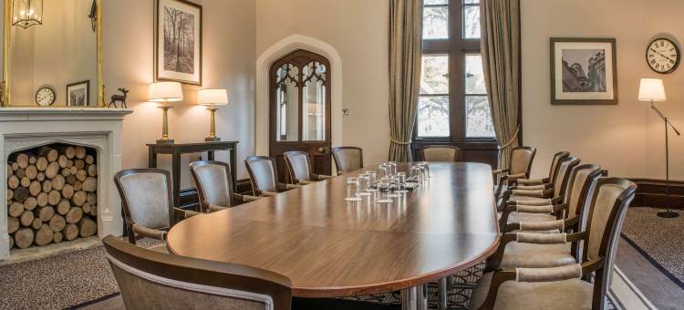 德威尔托特沃斯庄园(De Vere Tortworth Court)图片