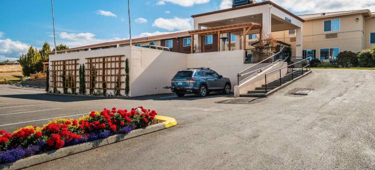 塞奎姆红狮套房酒店(Red Lion Inn & Suites Sequim at Olympic National Park)图片