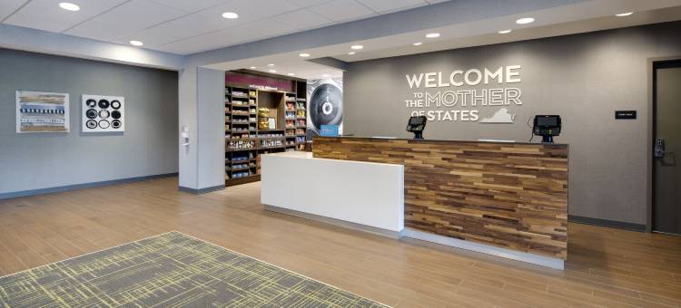 弗吉尼亚里士满舒特庞普欢朋套房酒店(Hampton Inn & Suites by Hilton Richmond Short Pump)图片