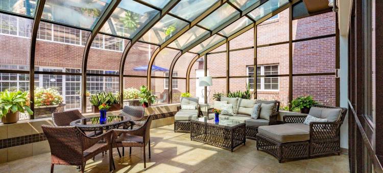 德梅因机场呗盟套房酒店(Baymont by Wyndham des Moines Airport)图片