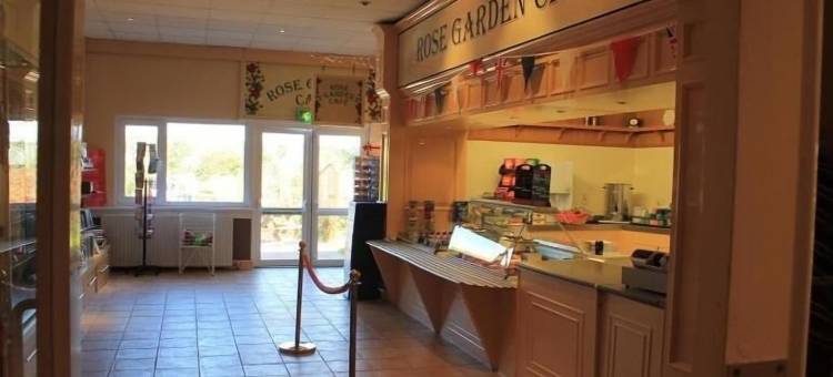 沙湾度假村酒店(Sand Bay Holiday Village - Adults Only)图片