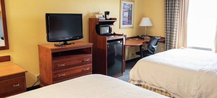 黎巴嫩欢朋酒店(Hampton Inn Lebanon)图片