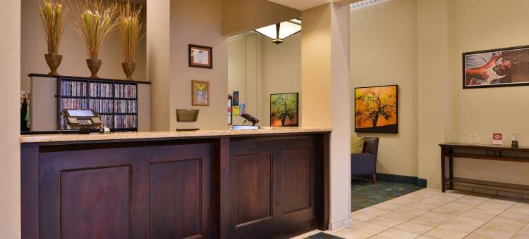 Candlewood Suites 特雷霍特 by IHG(Candlewood Suites Terre Haute)图片