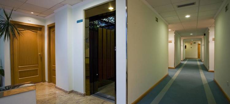 奥卡维拉马尔酒店(Hotel Oca Vermar)图片