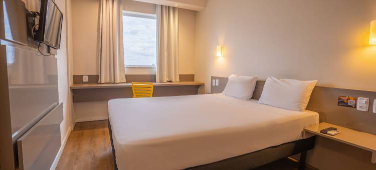 卡兰达Hplus快捷(Carandá Hplus Express)图片