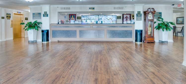 梅塔里新奥尔良机场华美达酒店(Ramada by Wyndham Metairie New Orleans Airport)图片