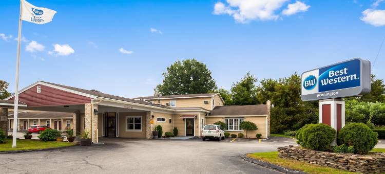 本宁顿新英格兰旅馆(New Englander Inn Bennington)图片