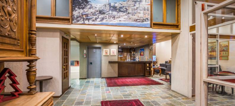 阿拉霍巴酒店(Arahova Inn Hotel)图片