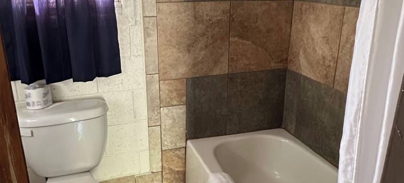 鲍威尔JET汽车旅馆(Powell JET Motor Inn)图片