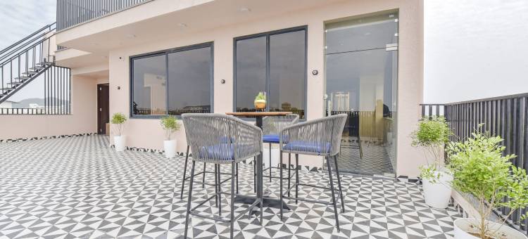 FabHotel Blooming Beds Pearl图片