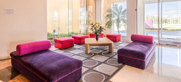 蒙特雷机场皇冠假日酒店(Crowne Plaza Monterrey Aeropuerto)图片