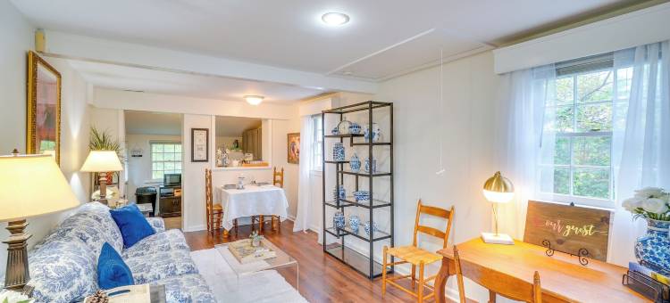 远足、品酒和探索：迷人的沃特福德小屋！(Hike, Sip and Explore Charming Waterford Cottage!)图片