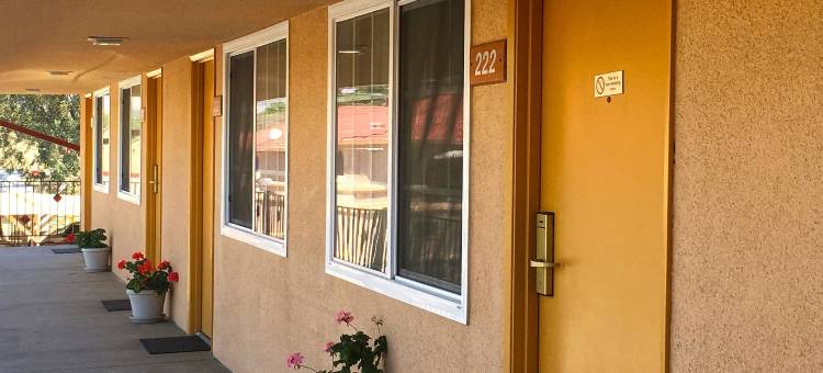 博蒙特美洲最佳价值酒店(Americas Best Value Inn Beaumont, CA)图片