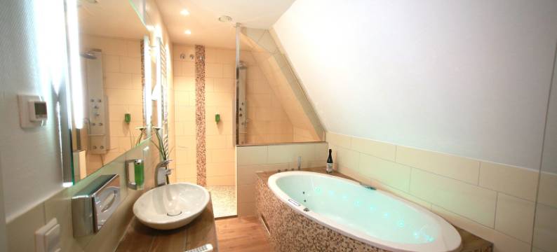 博尔格瓦尔伯特酒店(Burg Warberg)图片