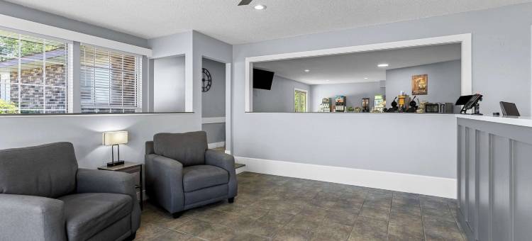 湖畔品质酒店(Quality Inn Lakefront)图片