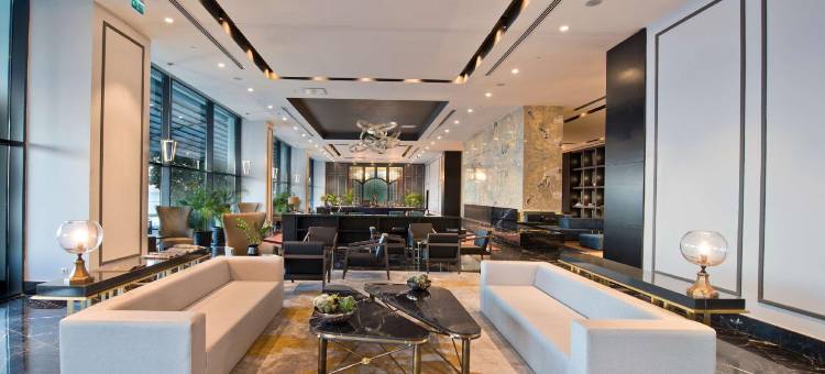 特拉布宗温德姆华美达广场酒店(Ramada Plaza by Wyndham Trabzon)图片