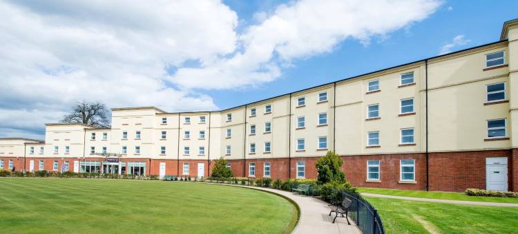 特伦特姆公园斯托克普瑞米尔酒店(Premier Inn Stoke/Trentham Gardens)图片