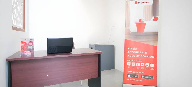 红门酒店@巴勒艾贾清真森吉吉(RedDoorz @ BaleEja Syariah Senggigi)图片