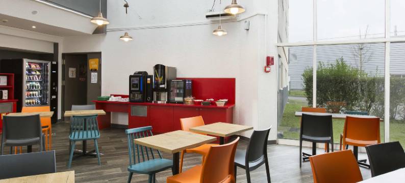 hotelF1 莫勒帕酒店(Hotelf1 Maurepas)图片