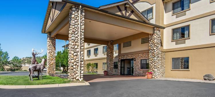 韦尔谷凯艺套房酒店(Quality Inn & Suites Vail Valley)图片