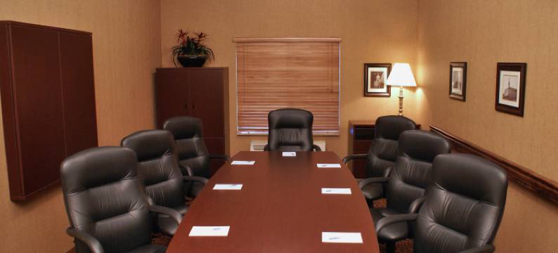 希尔顿欢朋套房酒店-雷德布拉夫(Hampton Inn & Suites Red Bluff)图片