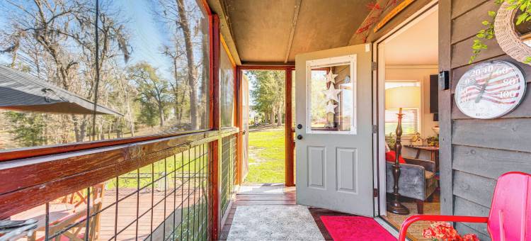 布林森湖畔小屋：月亮背后(Lakefront Cabin in Brinson: Behind the Moon)图片