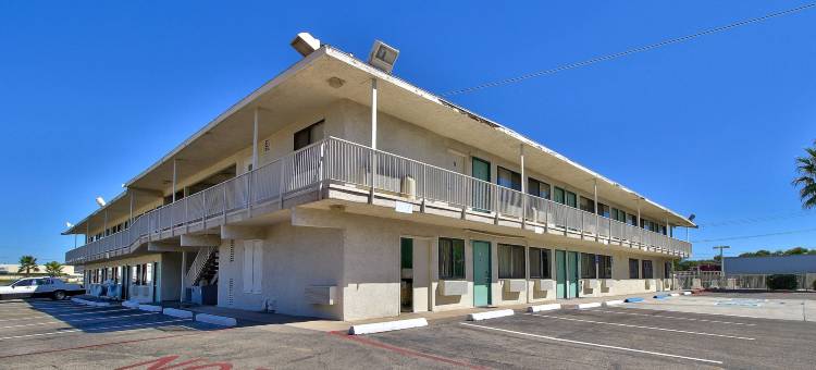 位于Mariposa Road的Motel 6 诺加利斯, AZ(Motel 6 Nogales, AZ - Mariposa Road)图片