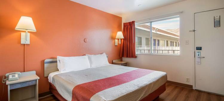 文多弗6号汽车旅馆(Motel 6 Wendover, UT)图片