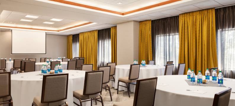 丹佛樱桃溪欢朋套房酒店(Hampton Inn & Suites Denver-Cherry Creek)图片