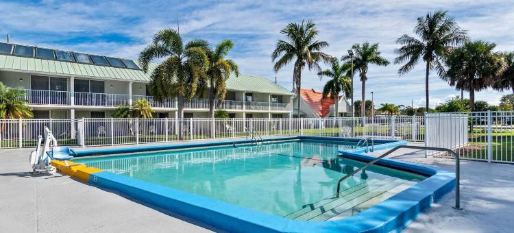 维洛海滩-市中心豪生酒店(Howard Johnson by Wyndham Vero Beach / Downtown)图片