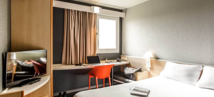 宜必思波城莱斯卡尔酒店(Ibis Pau Lescar)图片