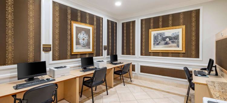 波罗塔楼度假村(Hilton Vacation Club Polo Towers Las Vegas)图片