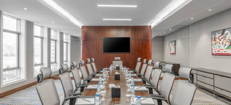 Wirgan Al Noor, Tapestry Collection by Hilton图片