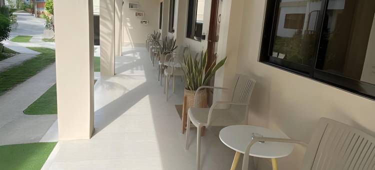 莫阿尔博尔阿曼套房(Harman Suites Moalboal)图片