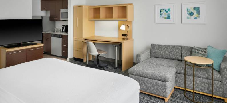 劳伦斯市中心TownePlace Suites酒店(TownePlace Suites Lawrence Downtown)图片