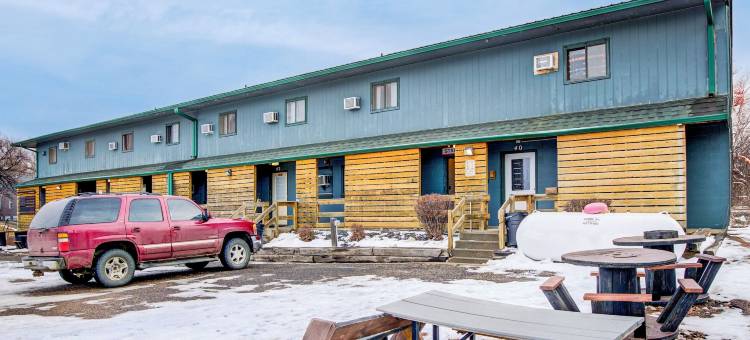 贝尔艾尔汽车旅馆 - 钱伯林靠近密苏里河 I 90(Bel Aire Motel Chamberlain Near Missouri River I 90)图片