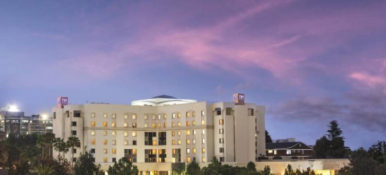 NH约翰内斯堡桑顿酒店(NH Johannesburg Sandton)图片