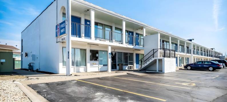 Relax Inn by OYO Columbus OH I 70图片