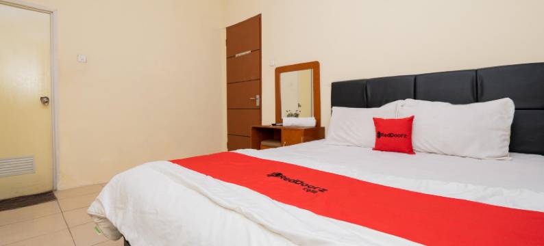 红门伊斯兰酒店 @ 马尼尼湖萨沃贾贾尔(RedDoorz Syariah at Danau Maninjau Sawojajar)图片