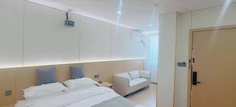 耀宣酒店(开封万岁山大宋武侠城铁塔公园店)图片