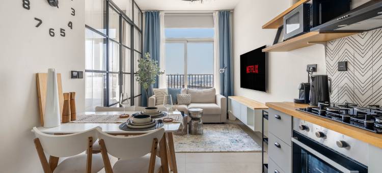 GuestReady - 迪拜山丘高空舒适公寓(GuestReady - Sky-High Comfort at Dubai Hills)图片