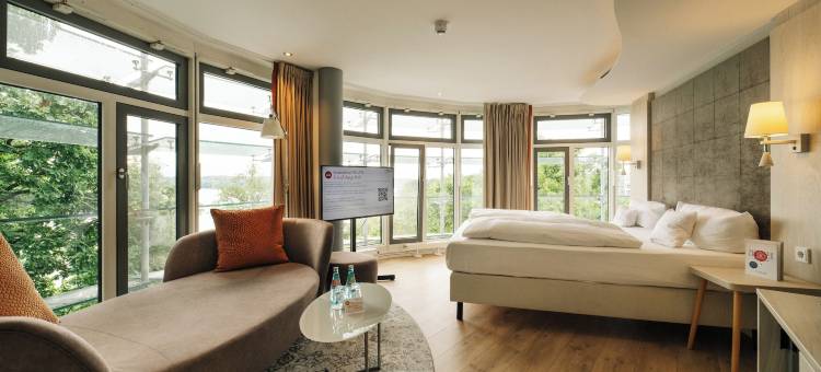 波茨坦滕普林空格勒斯酒店(Kongresshotel Potsdam am Templiner See)图片